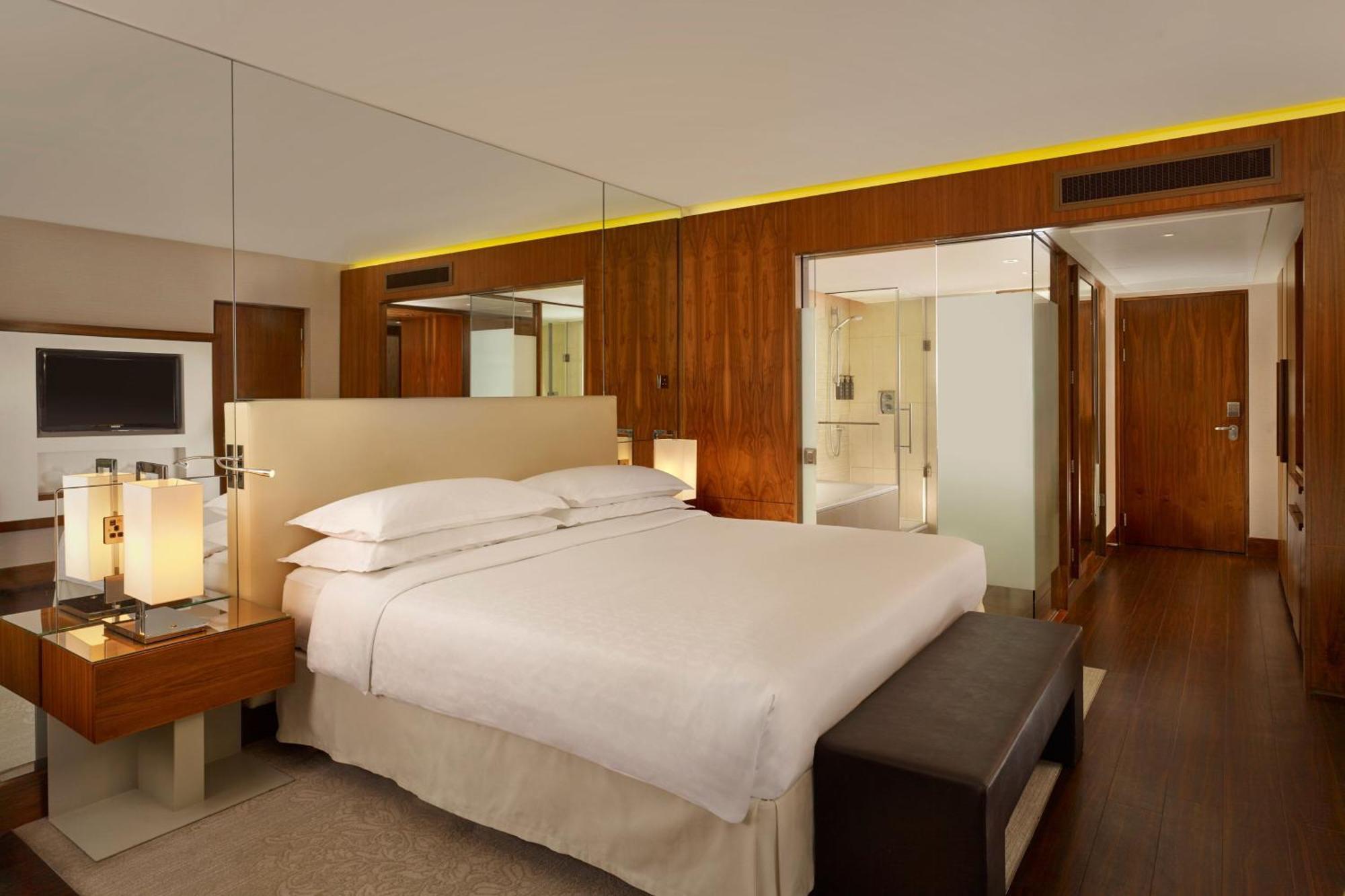 Sheraton Grand & Édimbourg